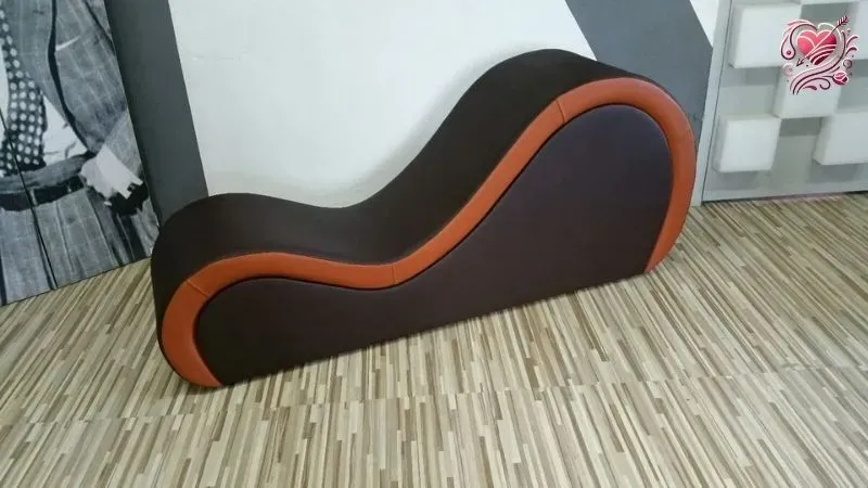 Ghế tình yêu cổ điển