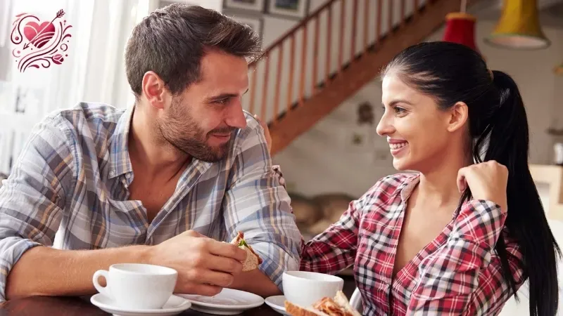 Cô ấy chủ động bắt đầu cuộc trò chuyện