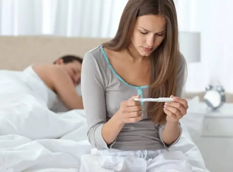 Xuất tinh ngoài âm đạo là gì?