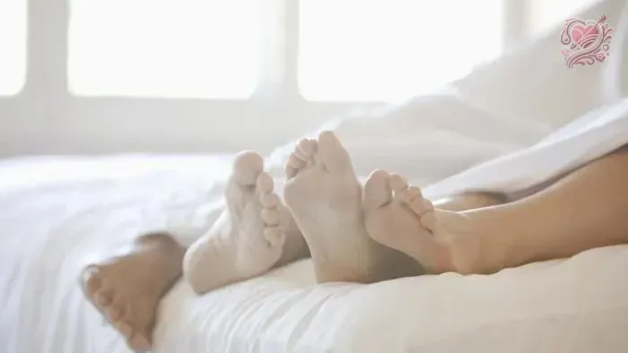 Có cần đi tiểu ngay sau khi quan hệ không?