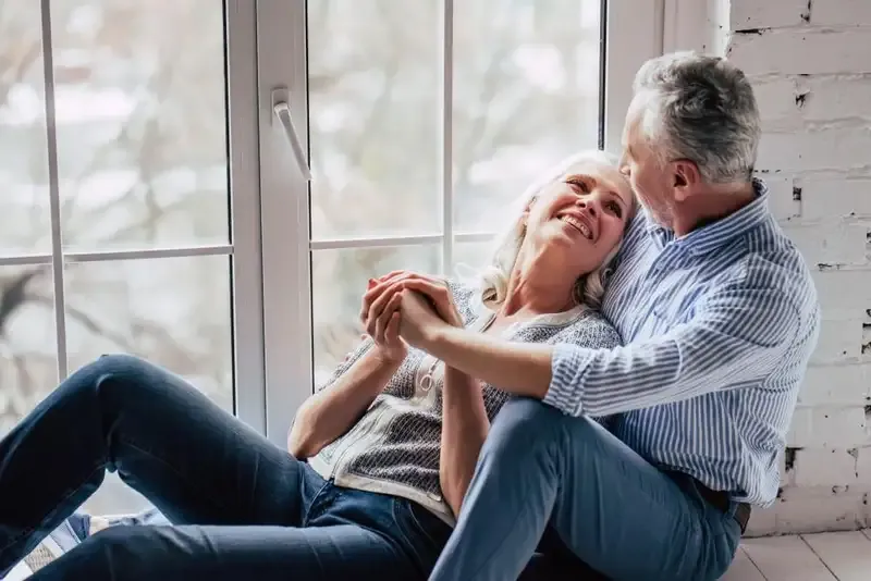Cần làm gì để cải thiện sức khỏe tình dục sau mãn kinh? 2