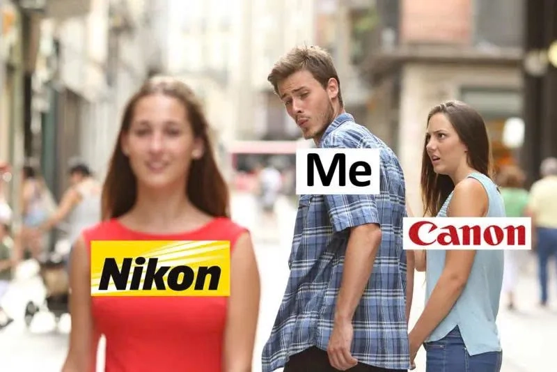 Anh chàng nhìn sang làm tôi meme distracted boyfriend