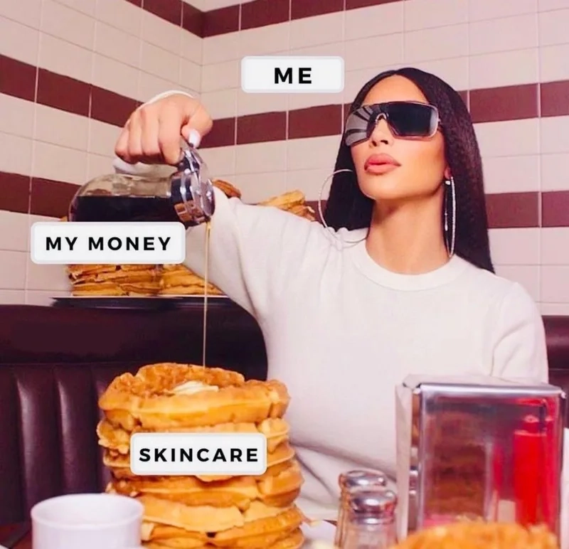 Tín đồ skincare vẫn tươi cười nhờ meme tín đồ skincare