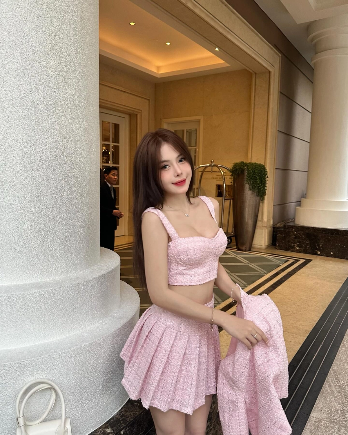 Ảnh gái xinh avatar đại diện xinh đẹp sexy nóng bỏng quyến rũ cuốn hút