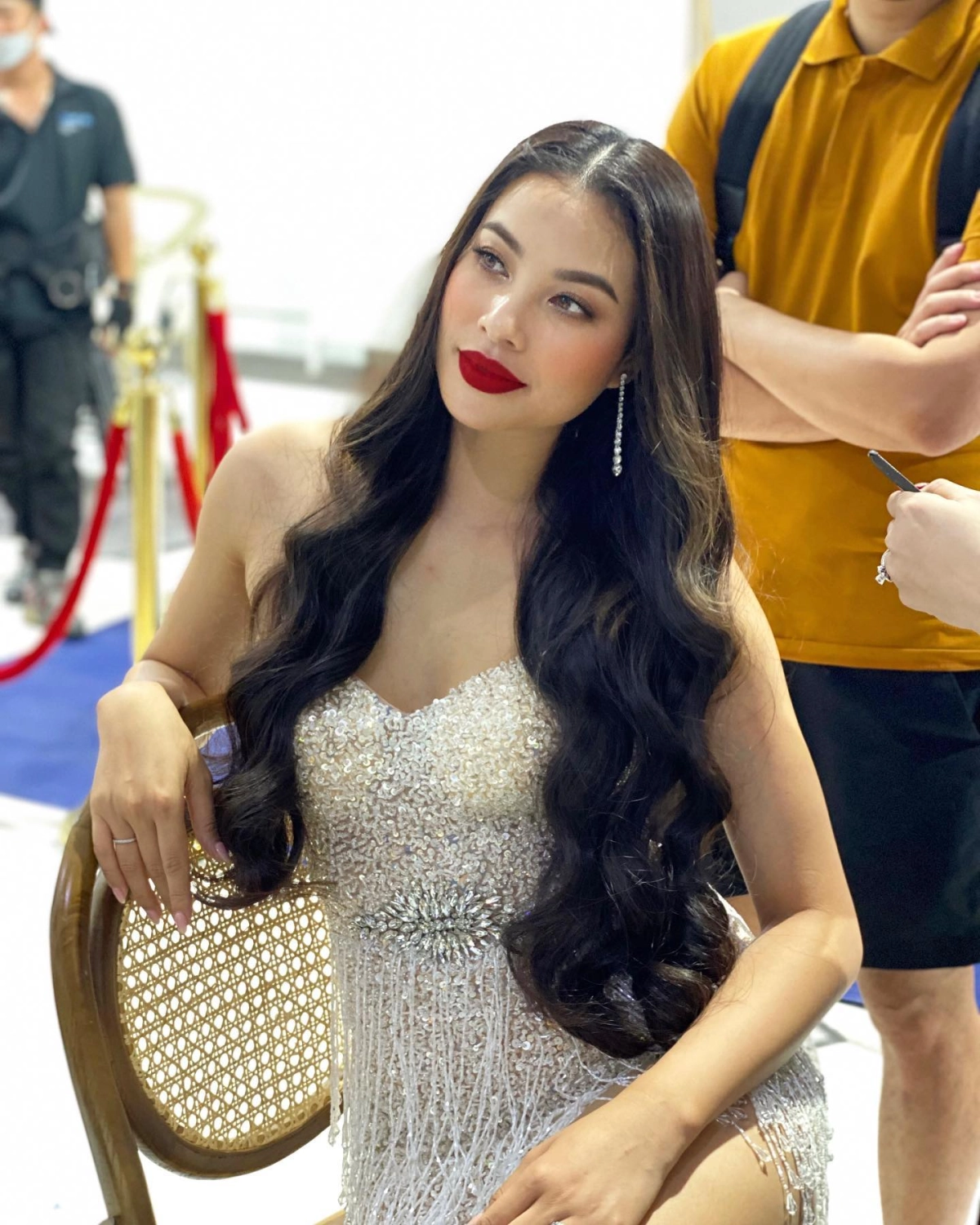 Con gái xinh đẹp Việt Nam vẻ đẹp Việt Nam duyên dáng nóng bỏng cuốn hút