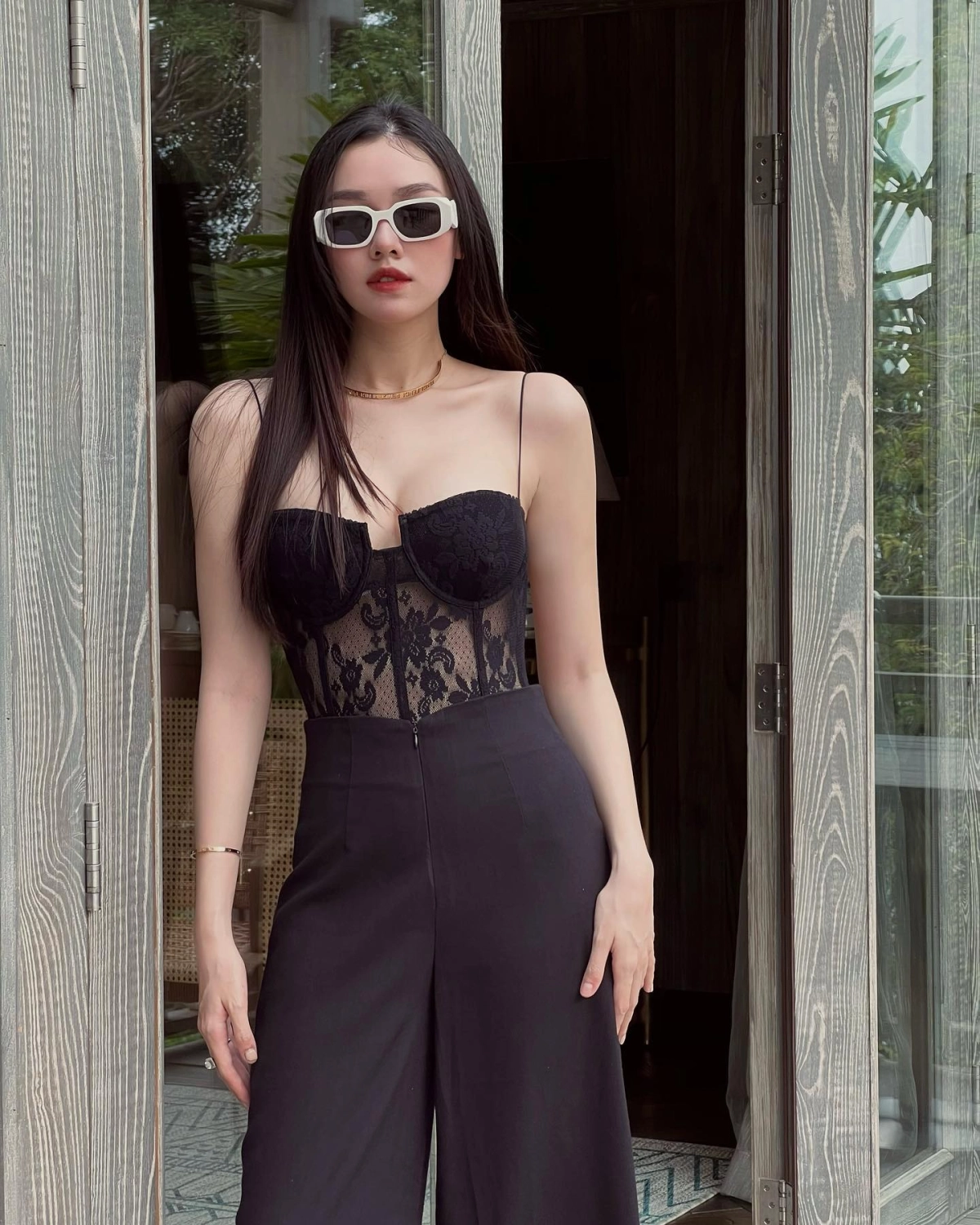 Hình cô gái dễ thương vẻ đáng yêu gợi tình nóng bỏng quyến rũ cực kỳ