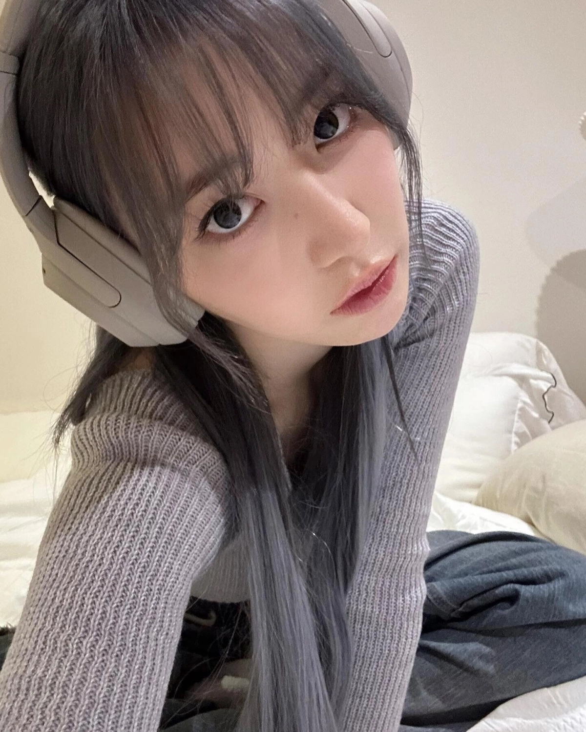 Hình nền girl xinh 4k chất lượng cao sắc nét body nóng bỏng cuốn hút mê mẩn