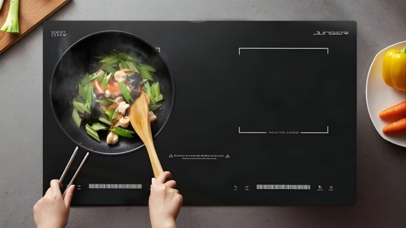 Sử dụng dụng cụ nấu nướng không đạt chuẩn